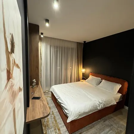 Warm Hotel Apartment-3